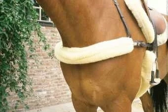 Christ Sheepskin Breast Girth Strap Cover 2 Christ Sheepskin Breast Girth Strap Cover - Image 2