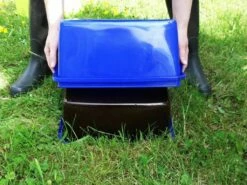 DERBY Horslyx Lick Holder For 15kg Licks -Pet Supplies Sales Shop derby horslyx lick holder for 15kg licks 792239 en