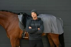 ESKADRON Riding Rug - 1680 FAUXFUR, Earl Grey -Pet Supplies Sales Shop eskadron riding rug 1680 fauxfur earl grey 155 cm 843533 en