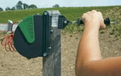 Kerbl Flexigate Tape (7.5m X 40mm) -Pet Supplies Sales Shop kerbl flexigate tape 75m x 40mm 1 pc 733591 en